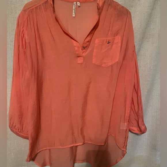 grand & greene Tops - Grand & Greene Lightweight Sheer Coral Top